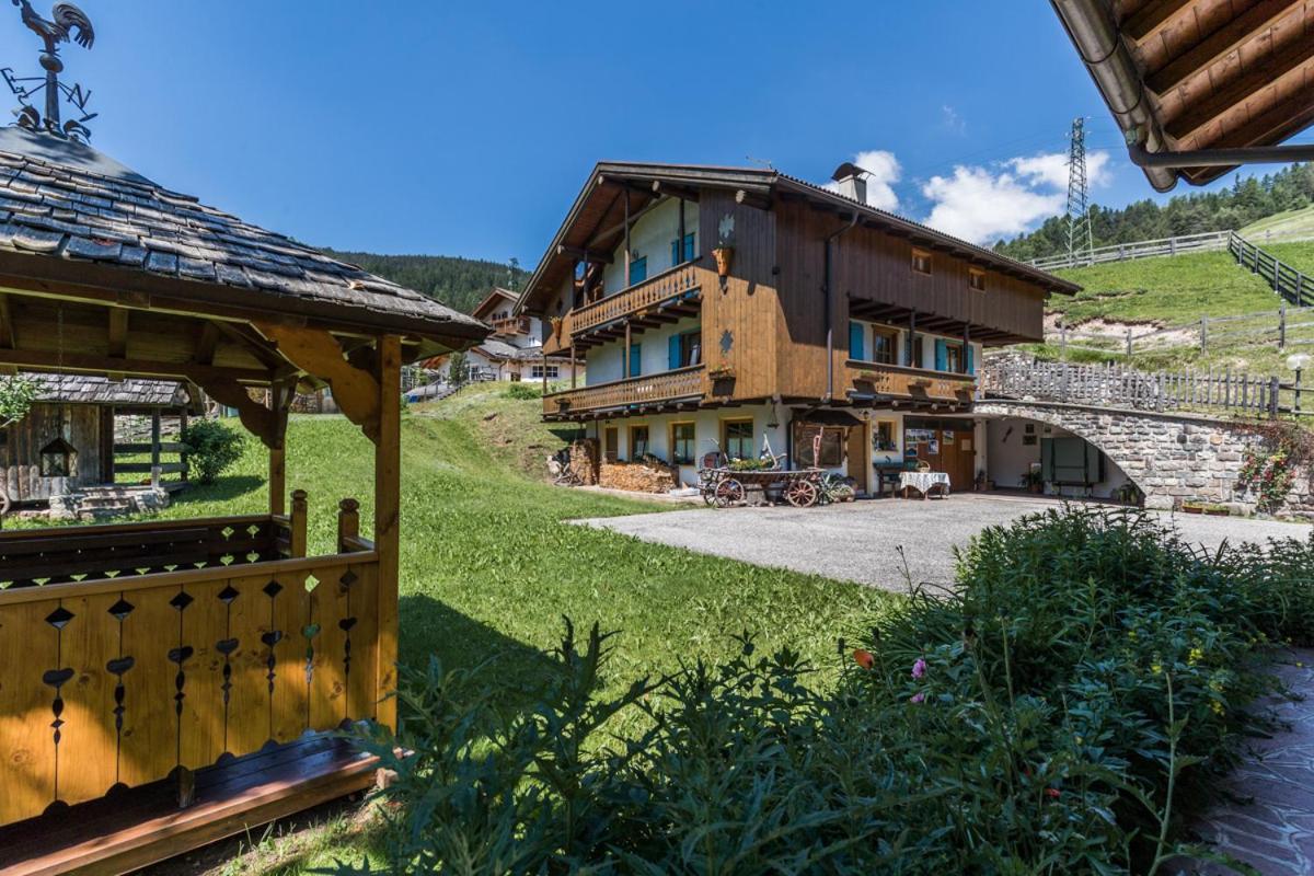 Villa Agritur Ciasa Do Pare Soraga di Fassa Exterior foto